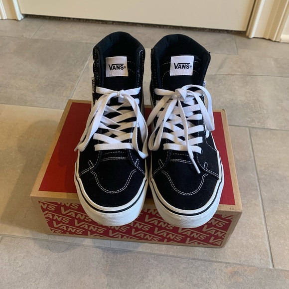Vans SK8-HI Shoe Women's size 7- black and white - Picture 8 of 12